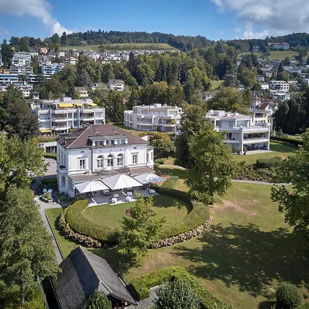 Schweizerhof Bed & Breakfast *